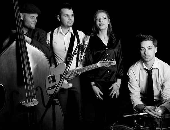 Essential Groove Cover Band Melbourne - Singers Musicians - Entertainers